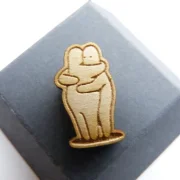 Hug Pin