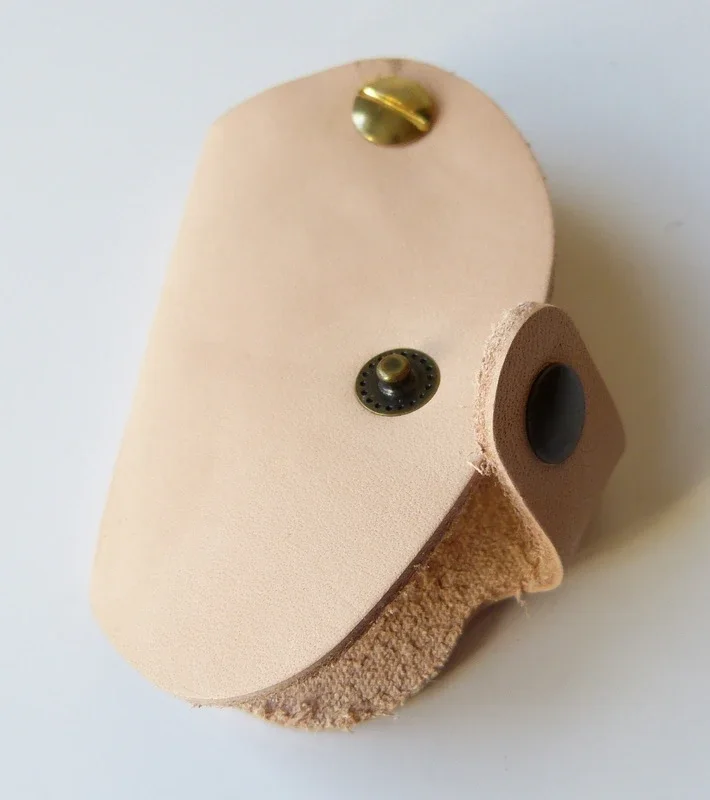 Schlüsselmäppchen geprägt